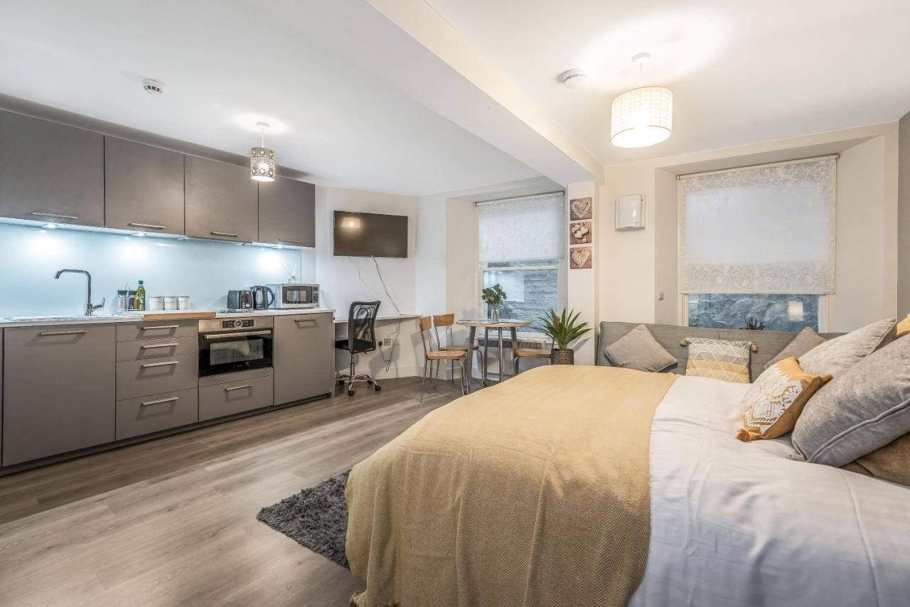 Spacious & Cosy Studio Flat In The Heart Of Edinburgh City Centre ภายนอก รูปภาพ